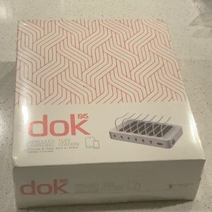NWT DOK  USB MULTI PORT